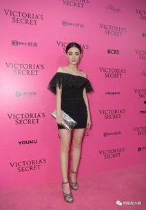 徐璐吃瓜照片,瓜王本王！